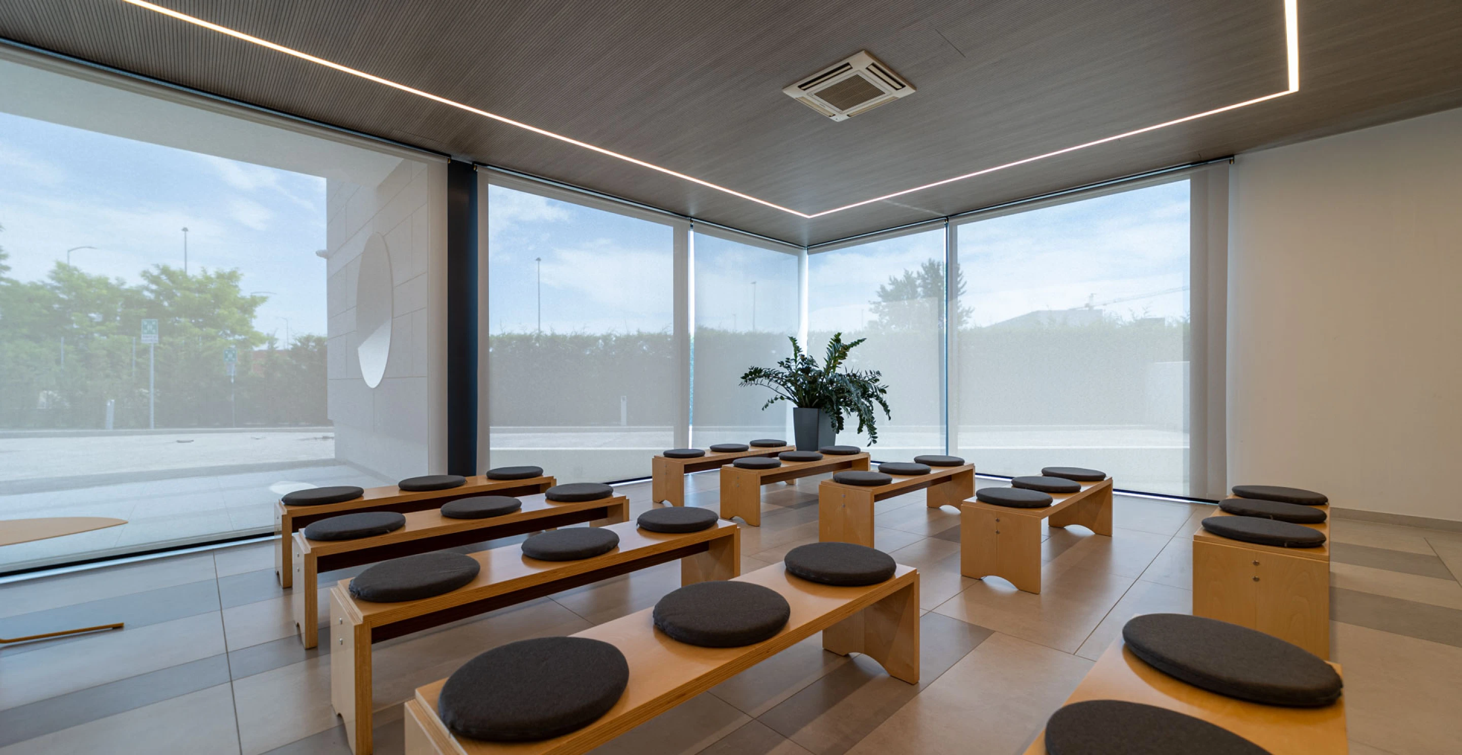 sala del commiato di Spinea inquadratura obliqua